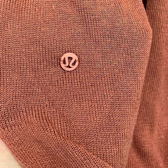 EUC Lululemon Open-back Rust Sweater Sz. 8 - Picture 4 of 5